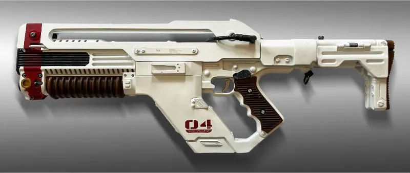 alien: romulus model life-size replica pulse rifle 71 cm  replicas  horror  replica