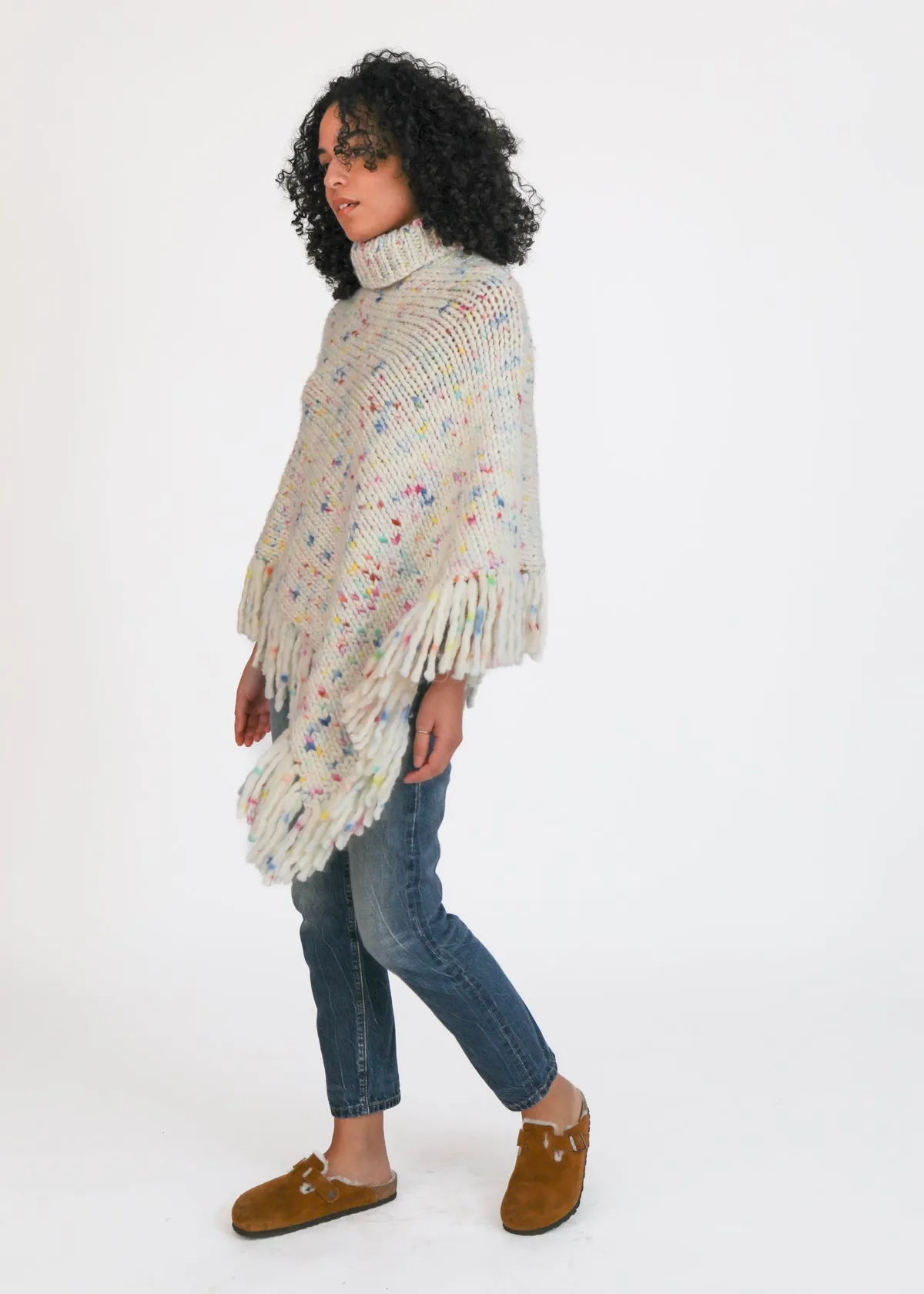Hermosa Mayu Poncho