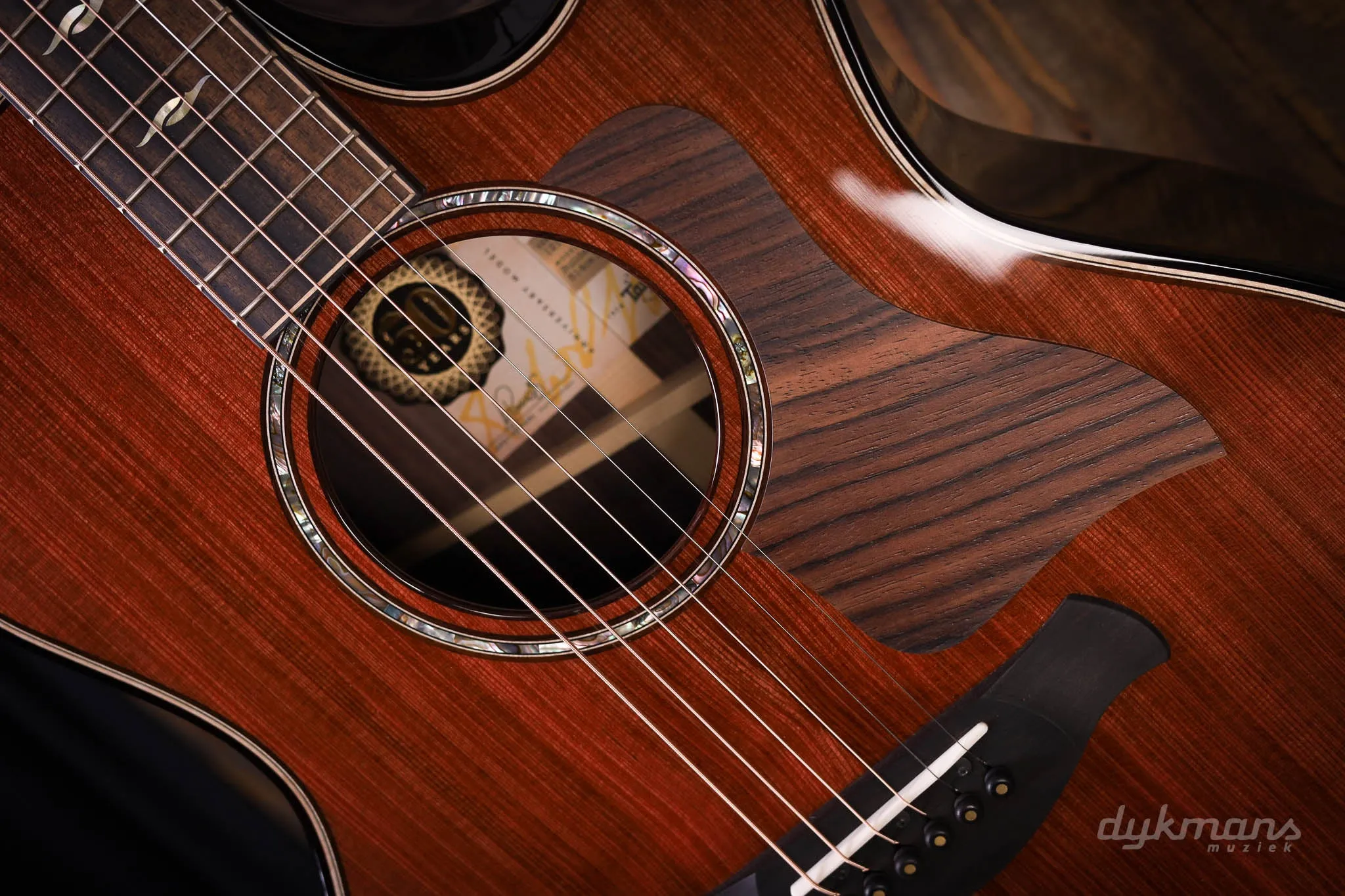 Taylor 50th Anniversary Builder's Edition 814ce