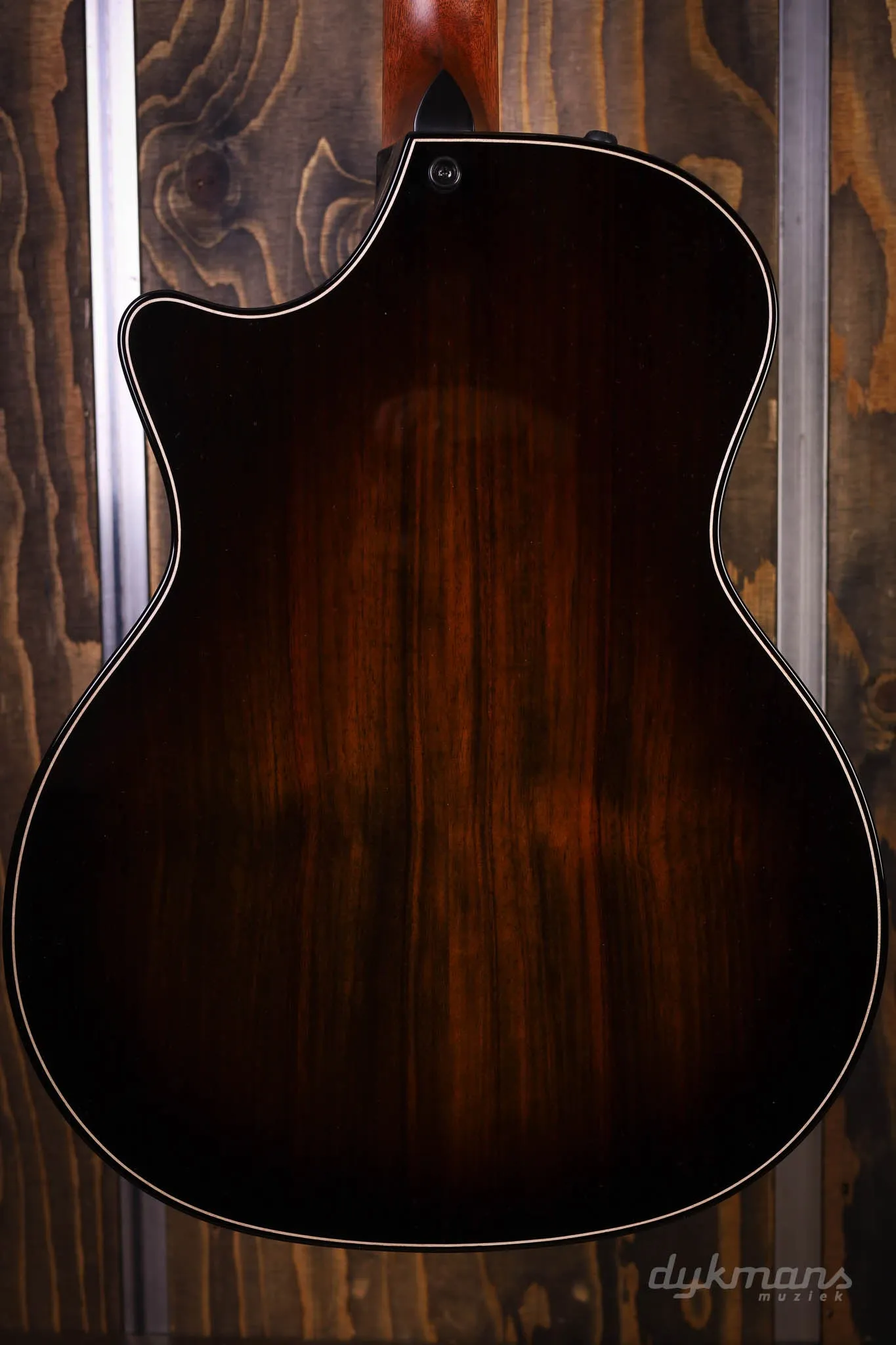 Taylor 50th Anniversary Builder's Edition 814ce